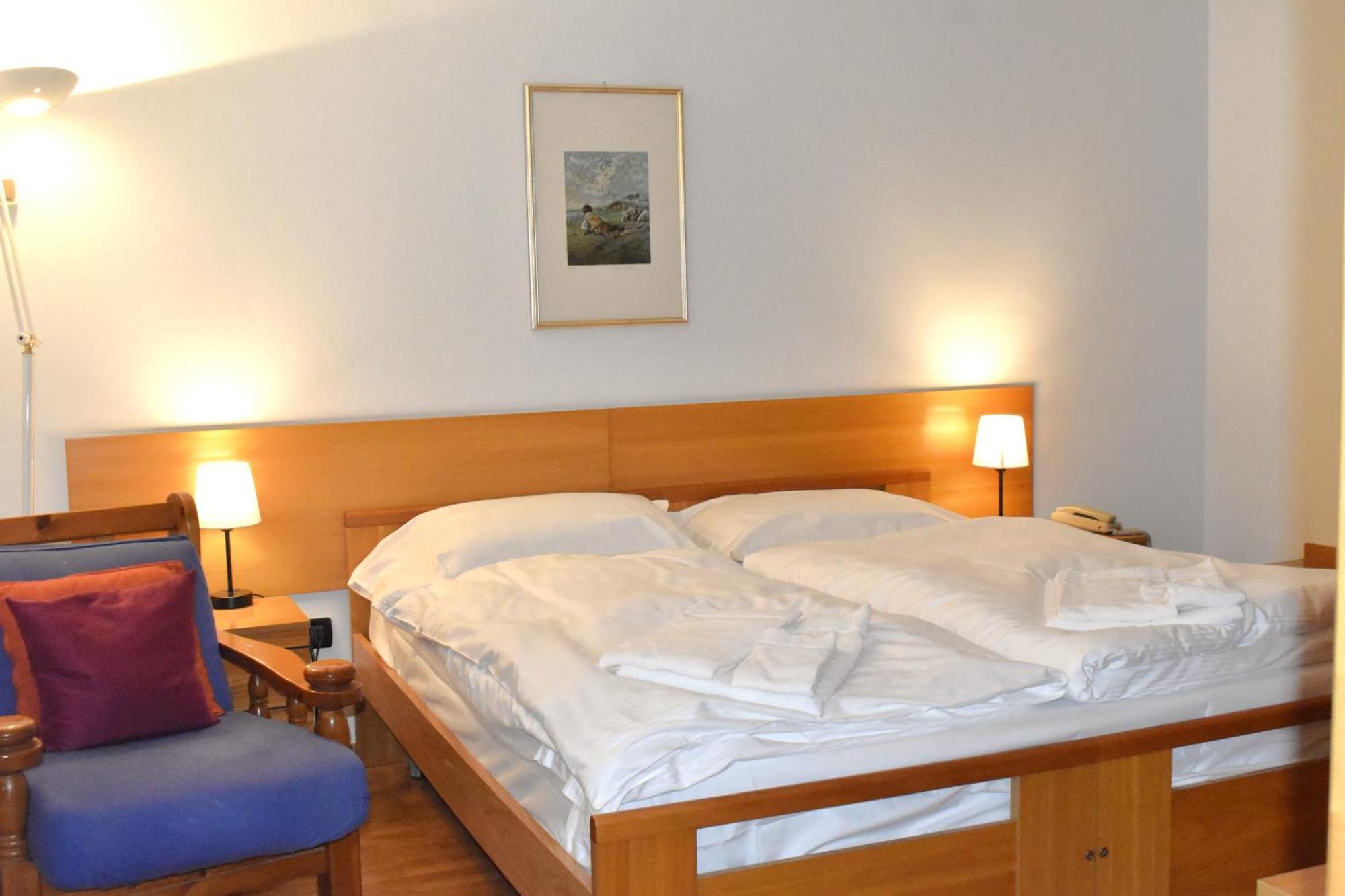 Villa Nuova Romeno Exteriör bild